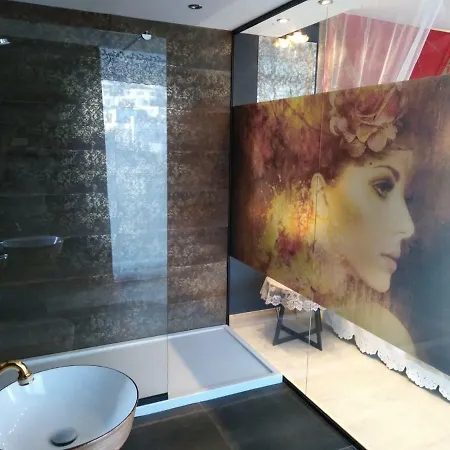 فندق مبيت وإفطار No 5 4*