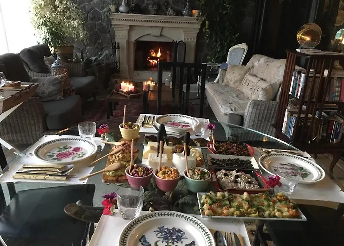 No 5 Bed and breakfast 4*