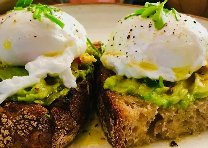 No 5 Αλικαρνασσός