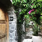 住宿加早餐酒店 No 5 博德鲁姆