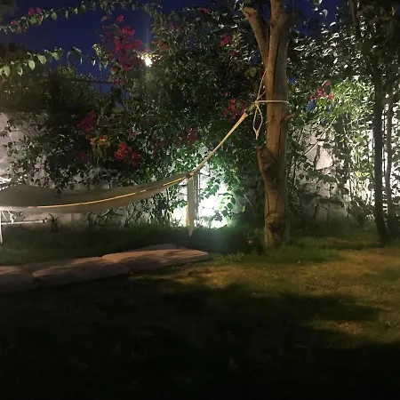 No 5 Oda ve Kahvaltı 4*