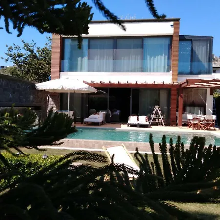 Oda ve Kahvaltı No 5 4*