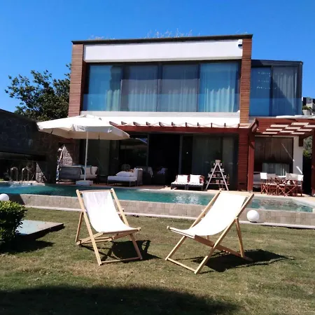 Oda ve Kahvaltı No 5 4*