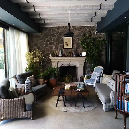 No 5 Oda ve Kahvaltı